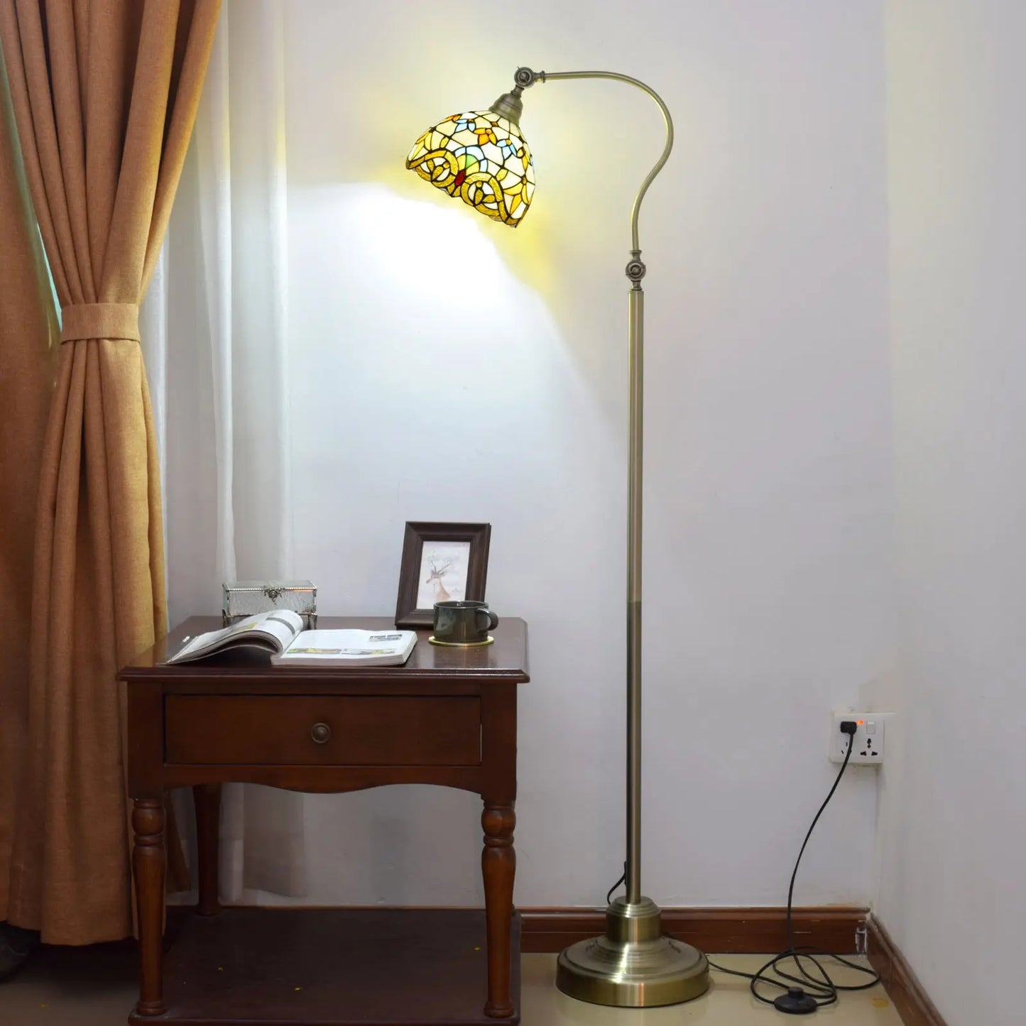 20cm Stained Glass Baroque Lampshade Vintage Floor Lamp with Tiffany Shade - CTL