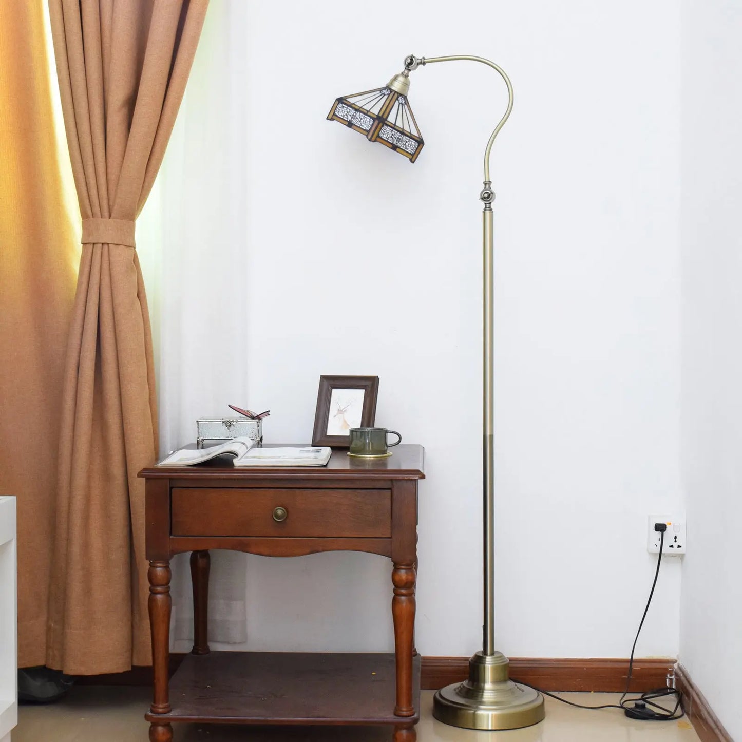 20cm Vintage Stained Glass Floor Lamp Warm Color Lampshade Tiffany Standing Light - CTL