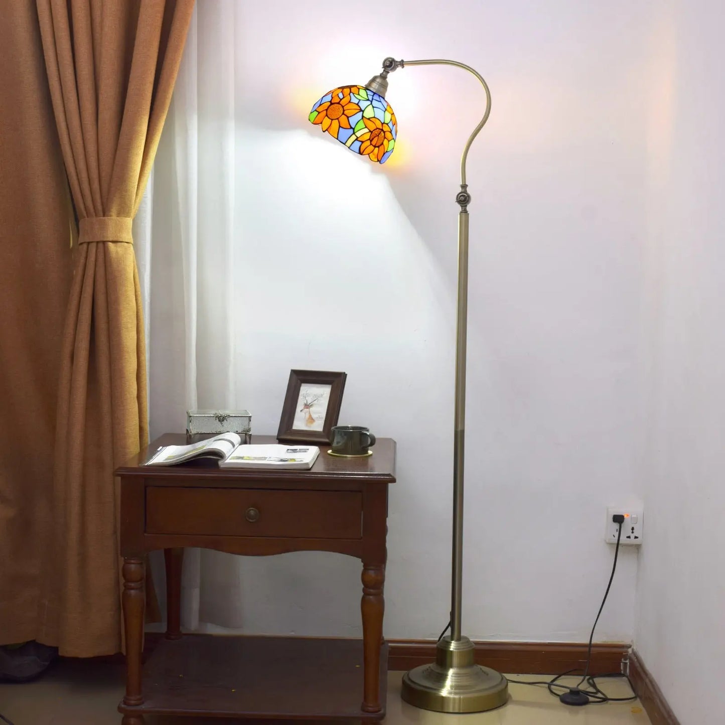 20cm Vintage Floor Tiffany Style Lamps Stained Glass Sunflower Lampshade Standing Light - CTL
