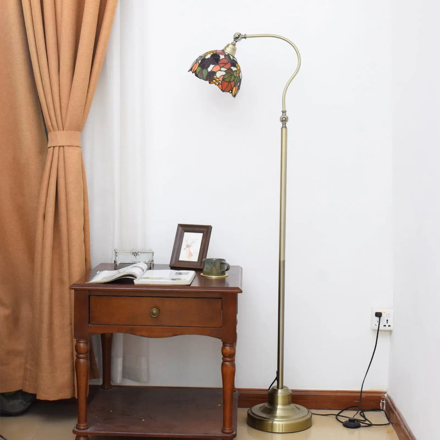 20cm Stained Glass Pastoral Grape Leaf Lampshade Vintage Tiffany Style Floor Lamps - CTL