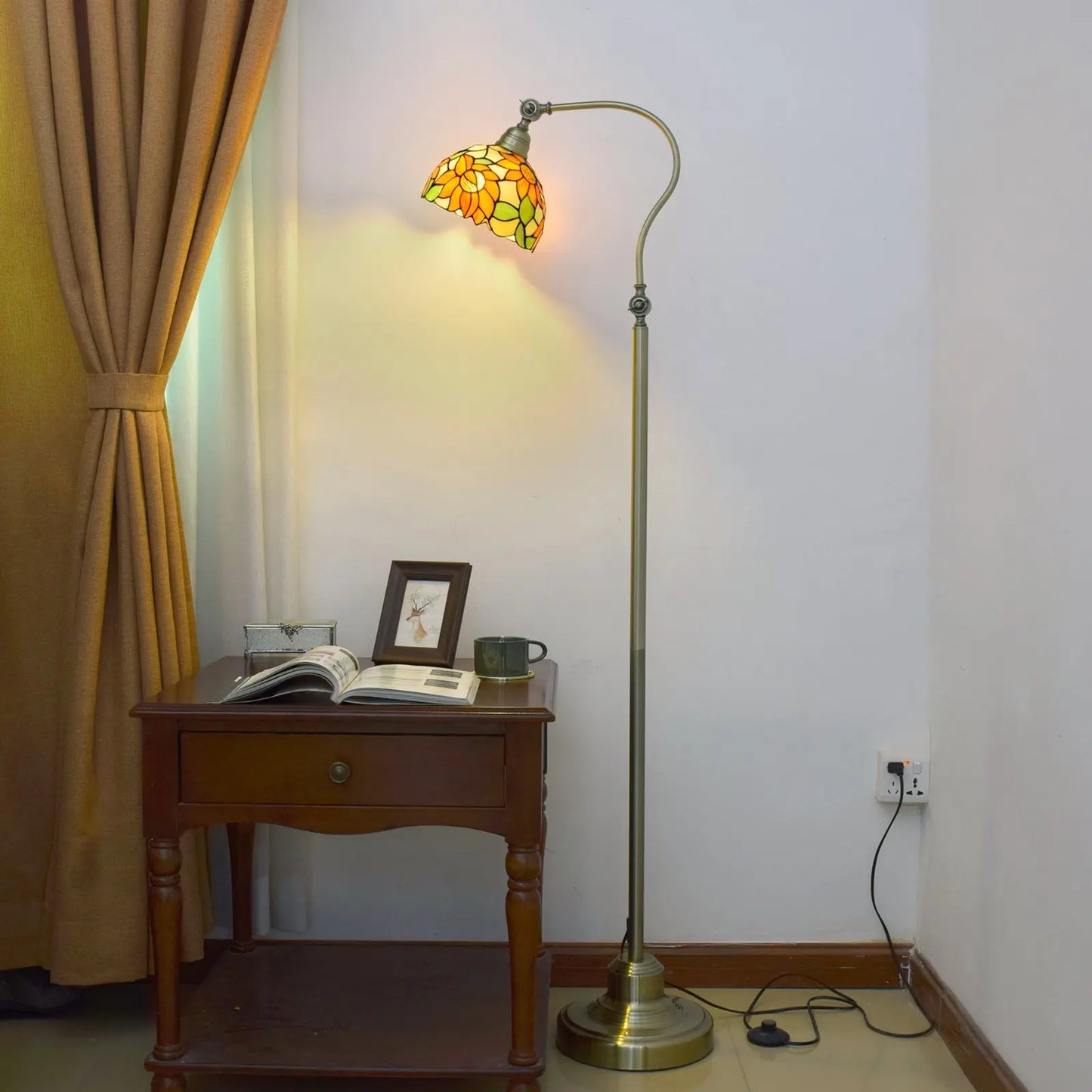 20cm Vintage Stained Glass Sunflower Lampshade Antique Tiffany Floor Lamps - CTL