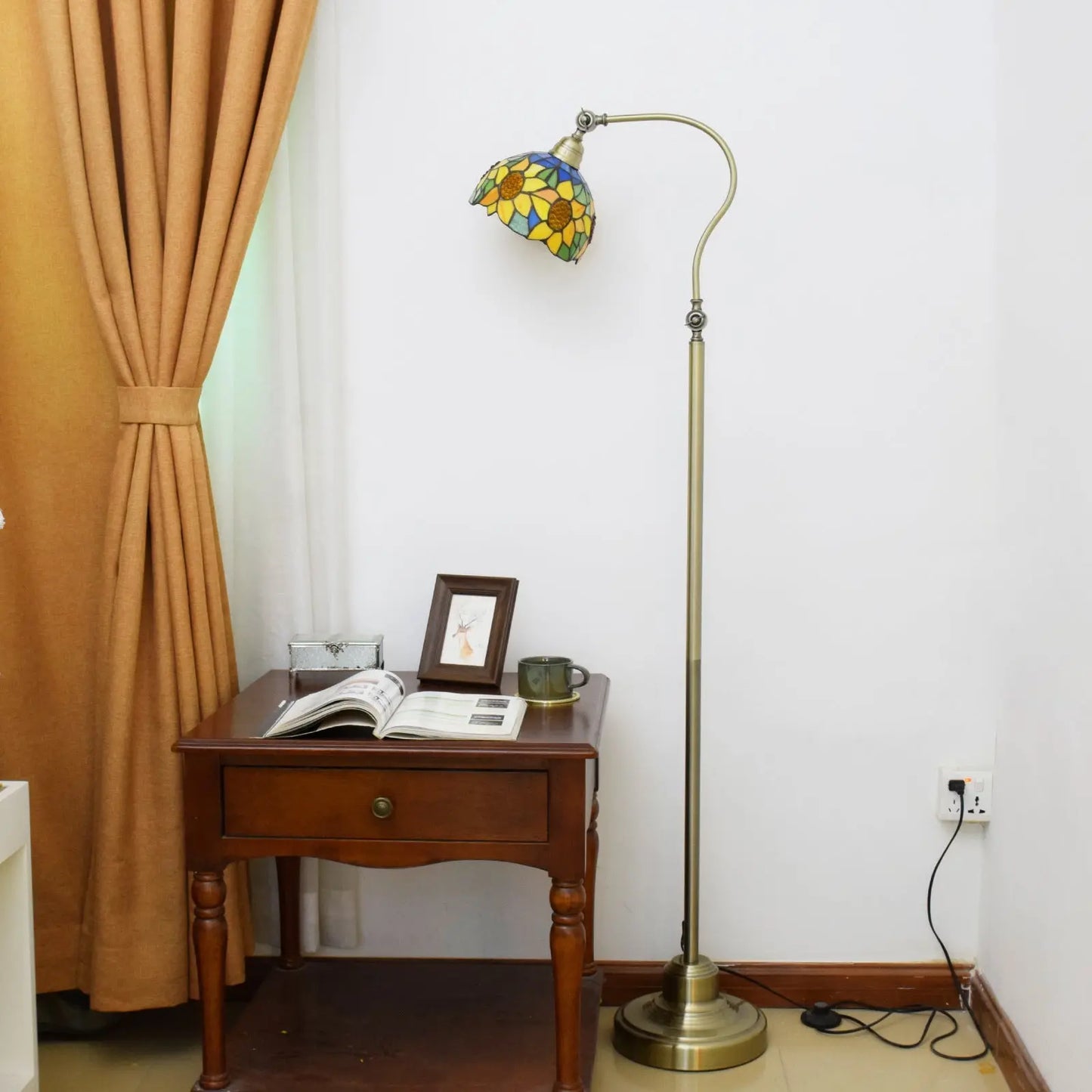 20cm Vintage Stained Glass Pastoral Yellow Sunflower Lampshade Tiffany Floor Light - CTL