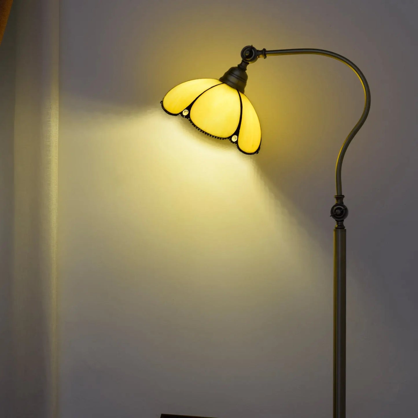 20cm Vintage Stained Glass Simple Lampshade Tiffany Style Reading Floor Lamp - CTL