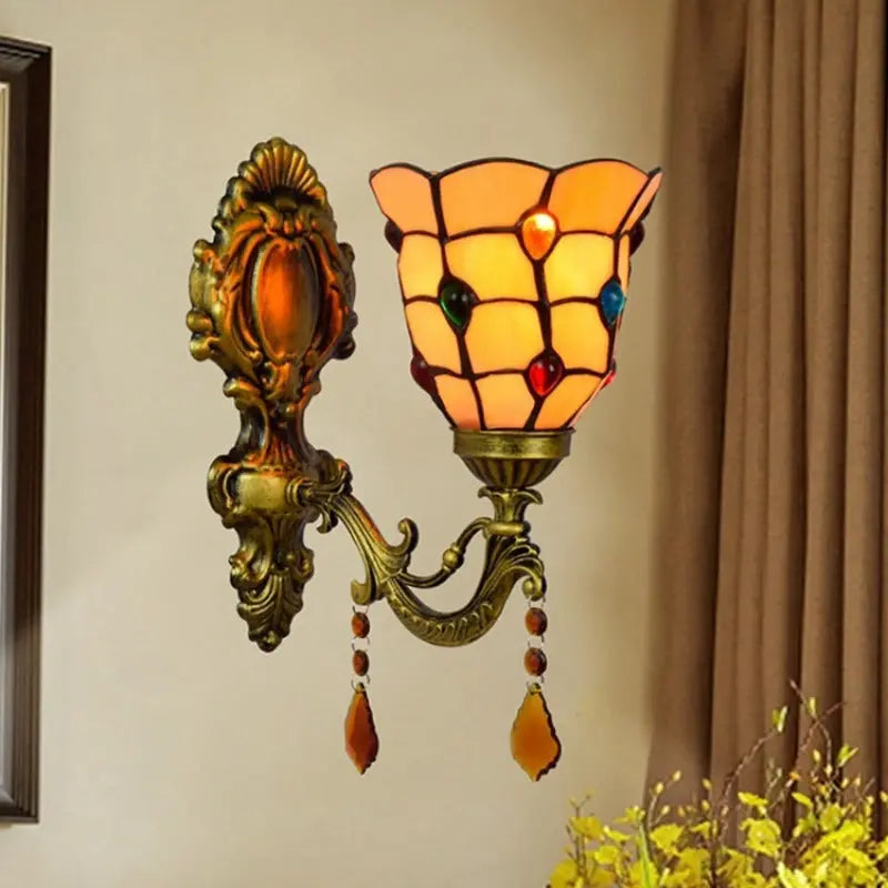 Tiffany Sconce Light Stained Glass Yellow Beads Lampshade Mini Wall Lamp - CTL