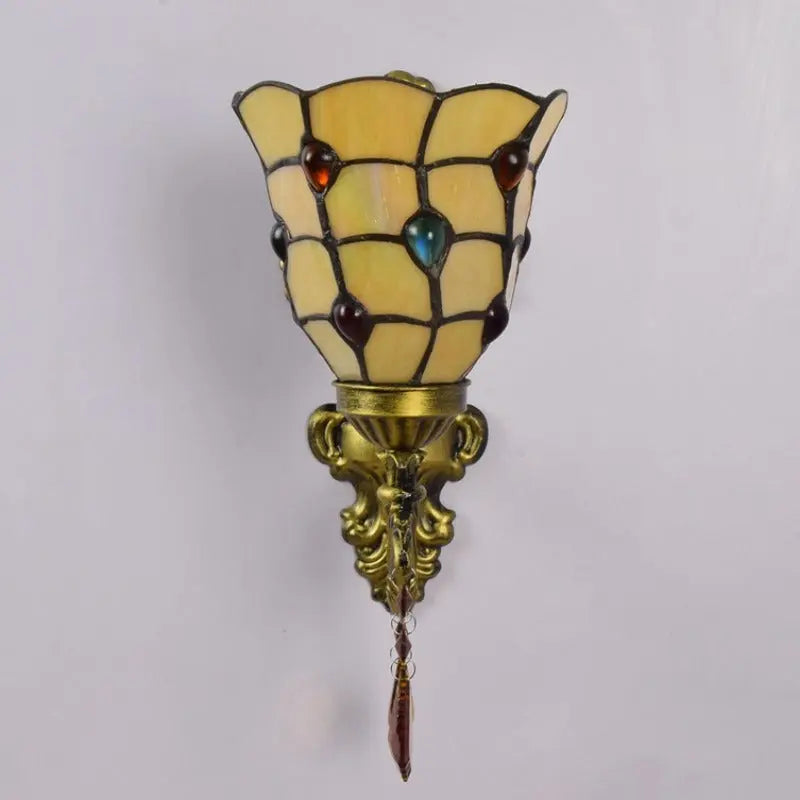 Tiffany Sconce Light Stained Glass Yellow Beads Lampshade Mini Wall Lamp - CTL