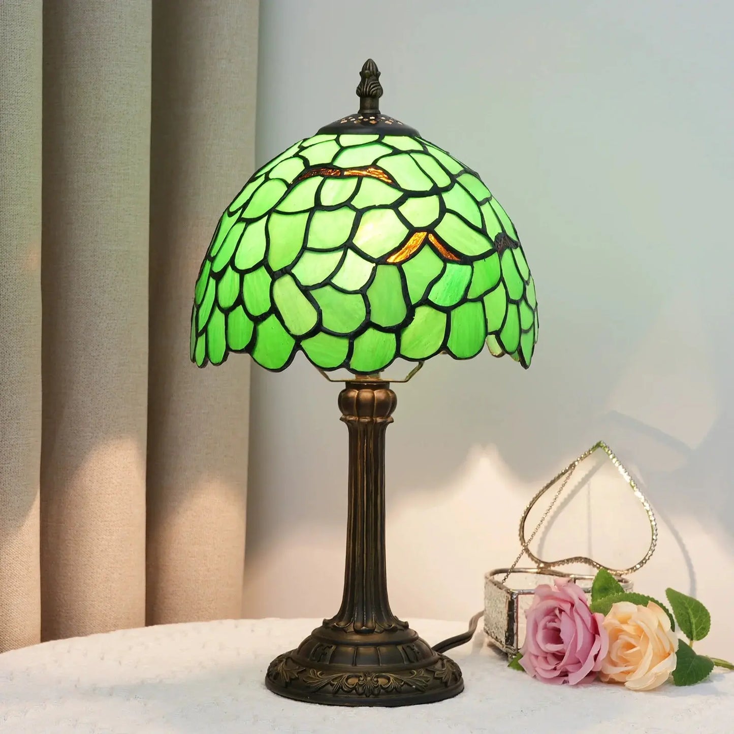 8inch 20cm Tiffany Stained Glass Green Leaf Lampshade Bedroom Bedside Table Lamp - CTL