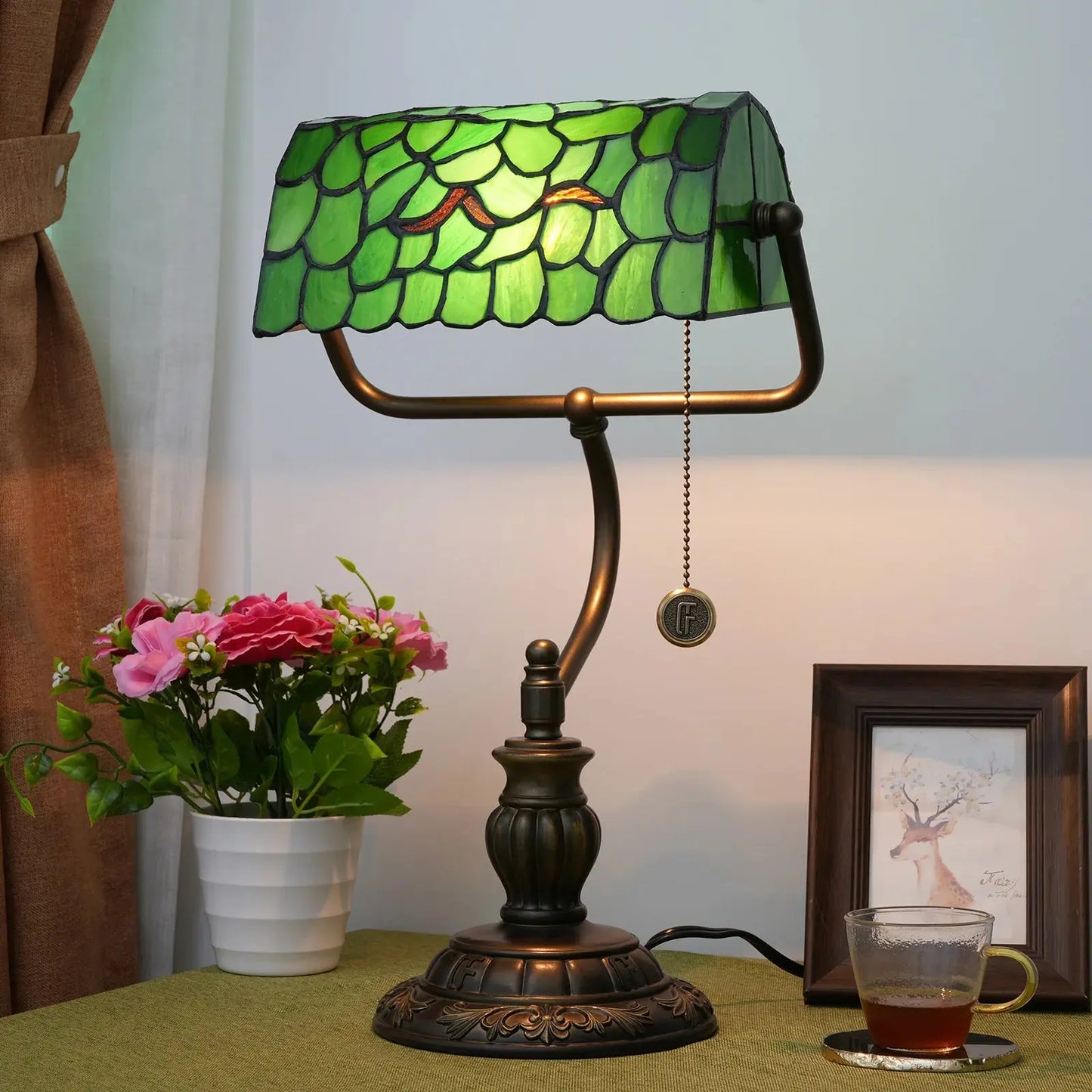 Tiffany Stained Glass Leaves Lampshade Bank Lamp Green Table Light - CTL