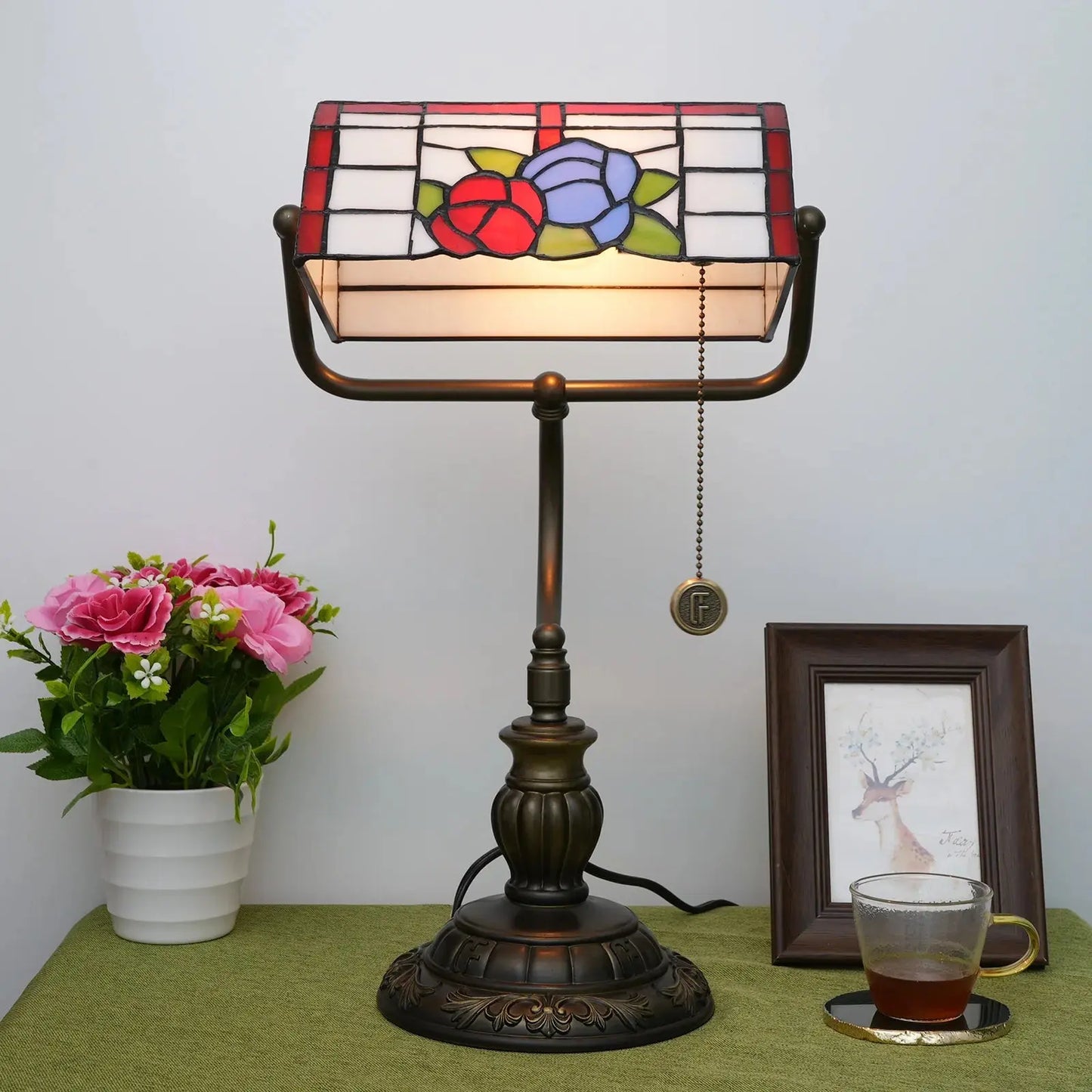 Tiffany Stained Glass Rose Lampshade Bedside Light Table Desk Bankers Lamp - CTL