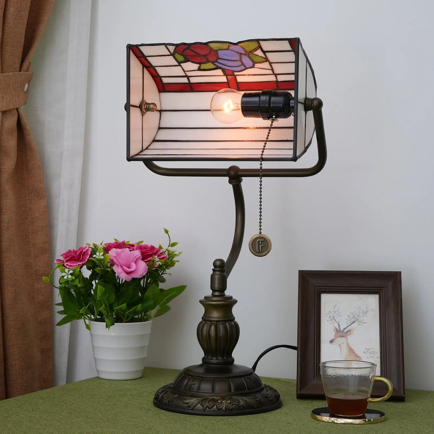 Tiffany Stained Glass Rose Lampshade Bedside Light Table Desk Bankers Lamp - CTL