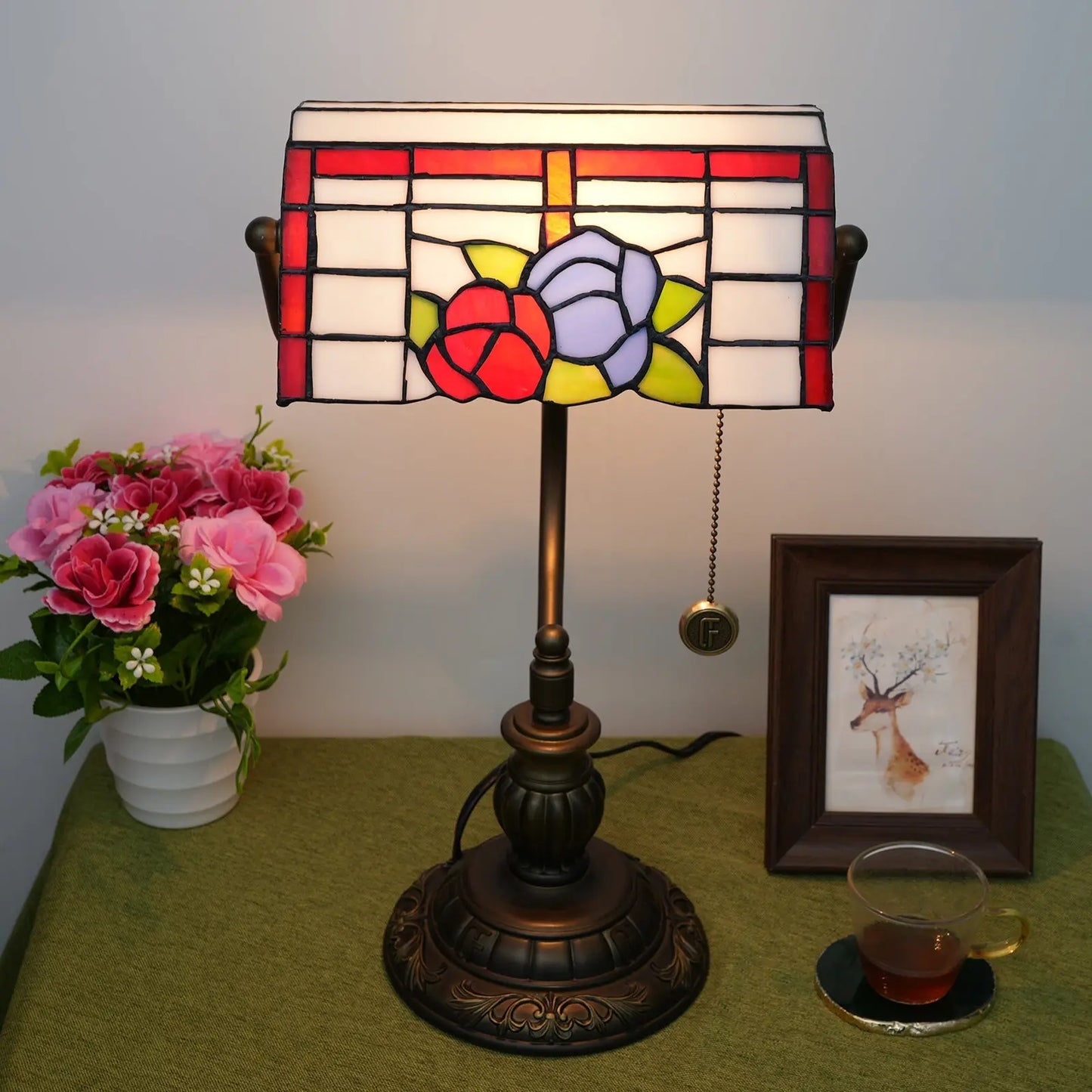 Tiffany Stained Glass Rose Lampshade Bedside Light Table Desk Bankers Lamp - CTL