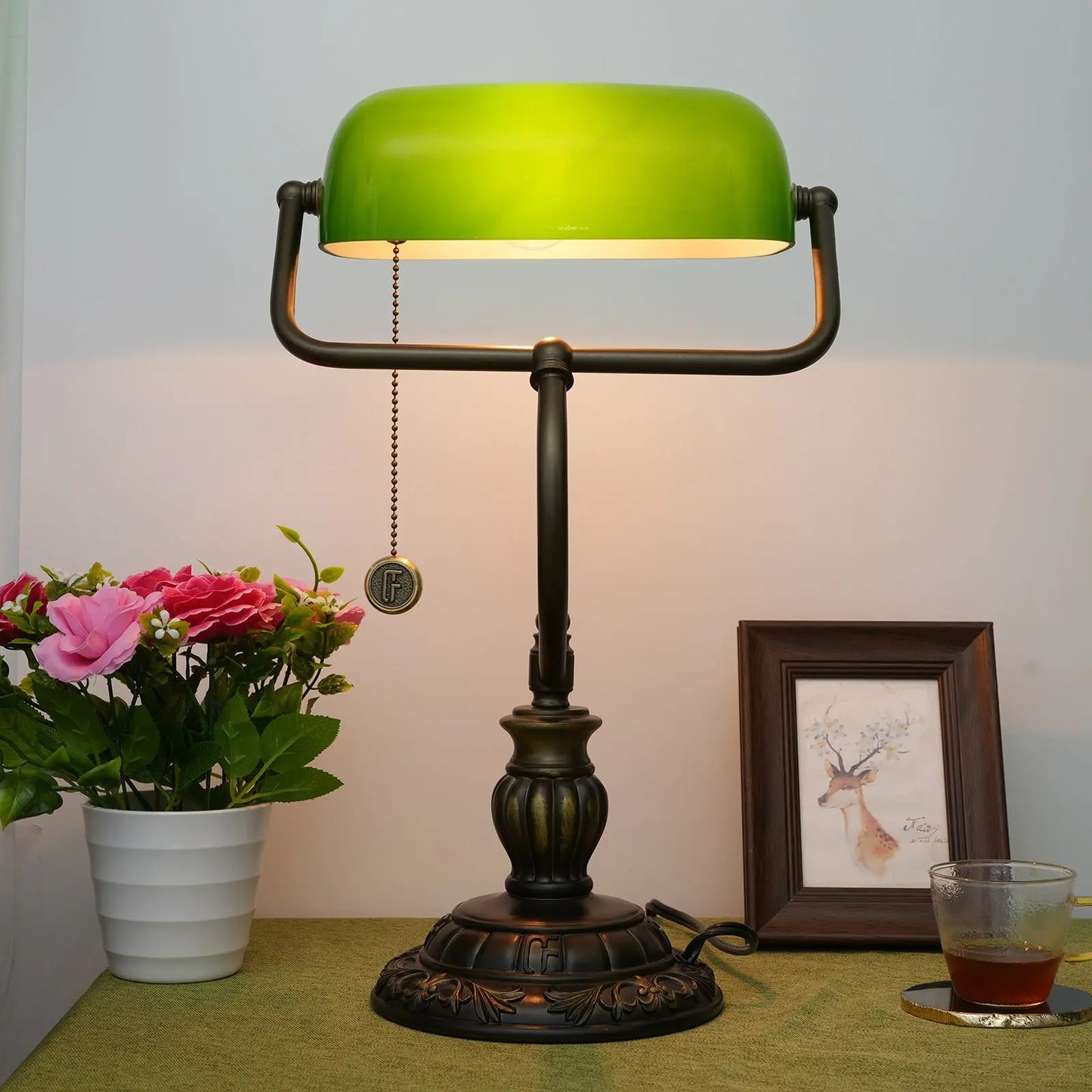 Vintage Tiffany Stained Glass Green Lampshade Retro Bankers Lamp Green Bedside Light - CTL