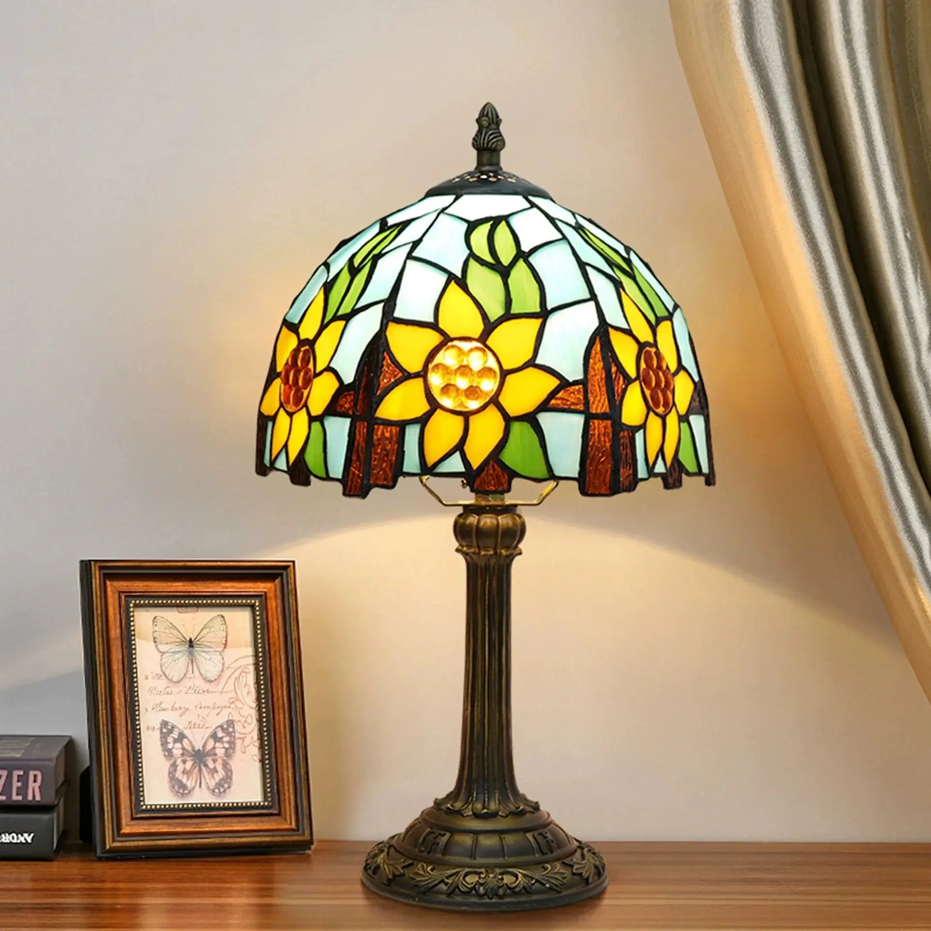 8inch 20cm Tiffany Stained Glass Garden Sunflower Lampshade Bedroom Desk Lamp - CTL