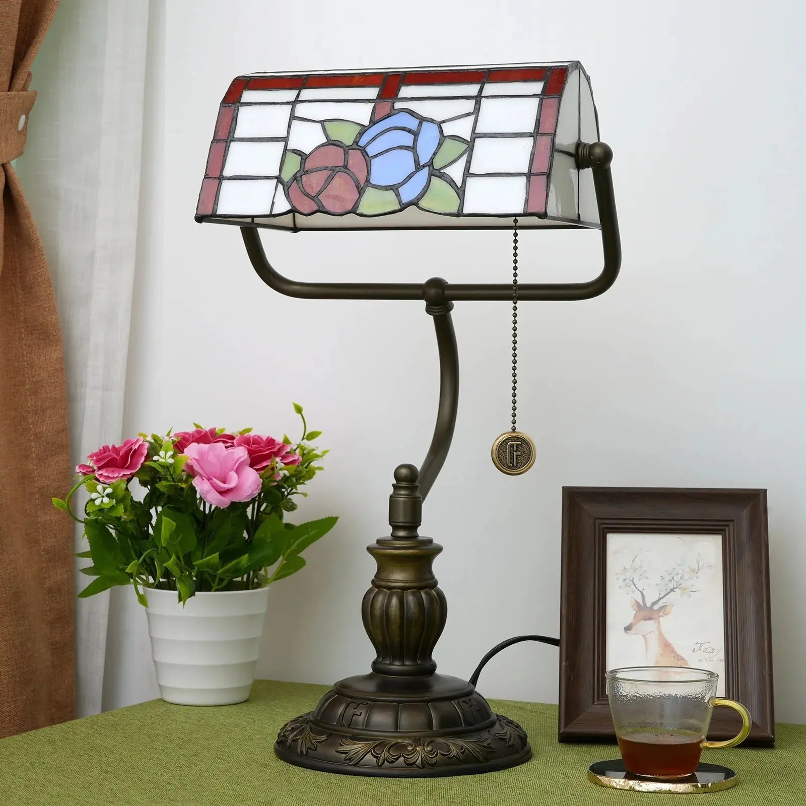 Tiffany Stained Glass Rose Lampshade Bedside Light Table Desk Bankers Lamp - CTL